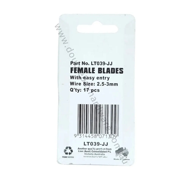 Packaging of female blades with part number LT039-JJ on a white background