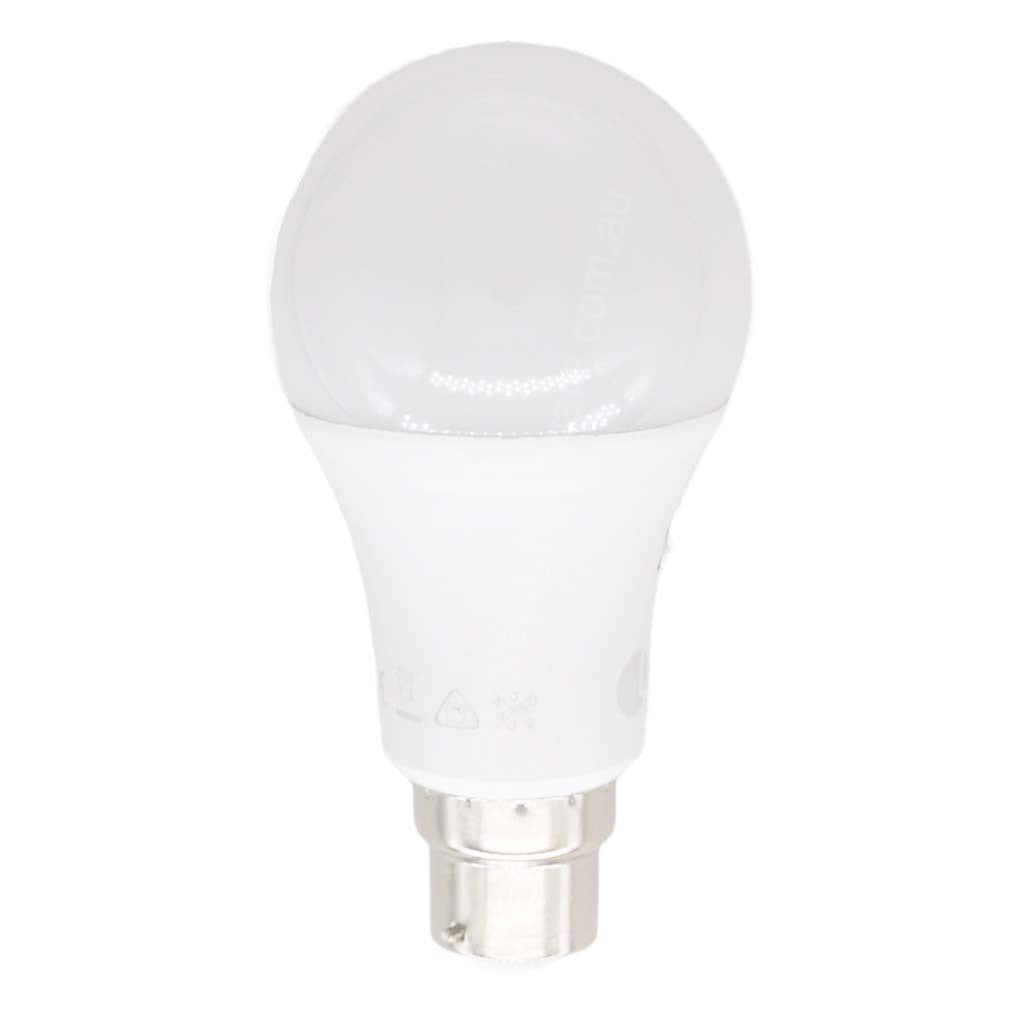 Lusion GLS Trimax Multi Wattage/Colour LED Light Bulb B22 240V 20681