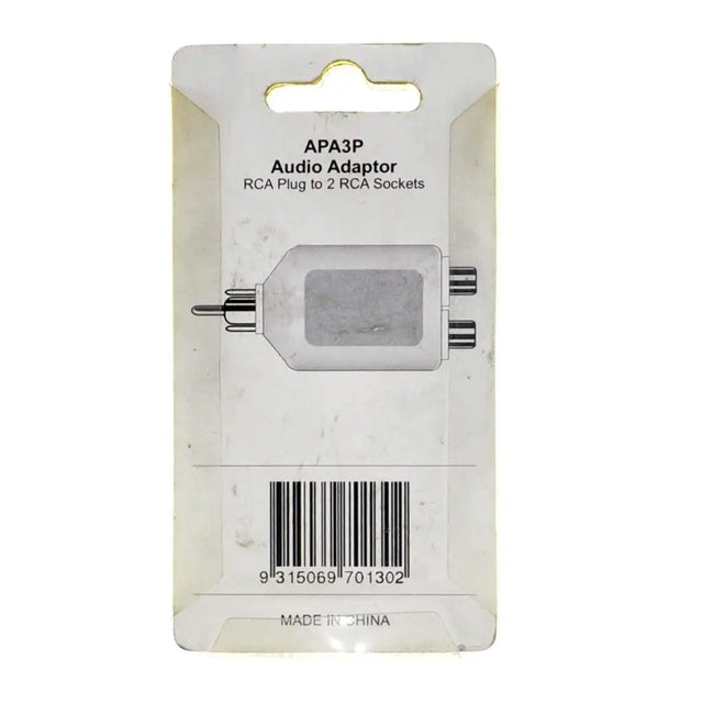 Audio adapter packaging with 'APA3P' label on a white background
