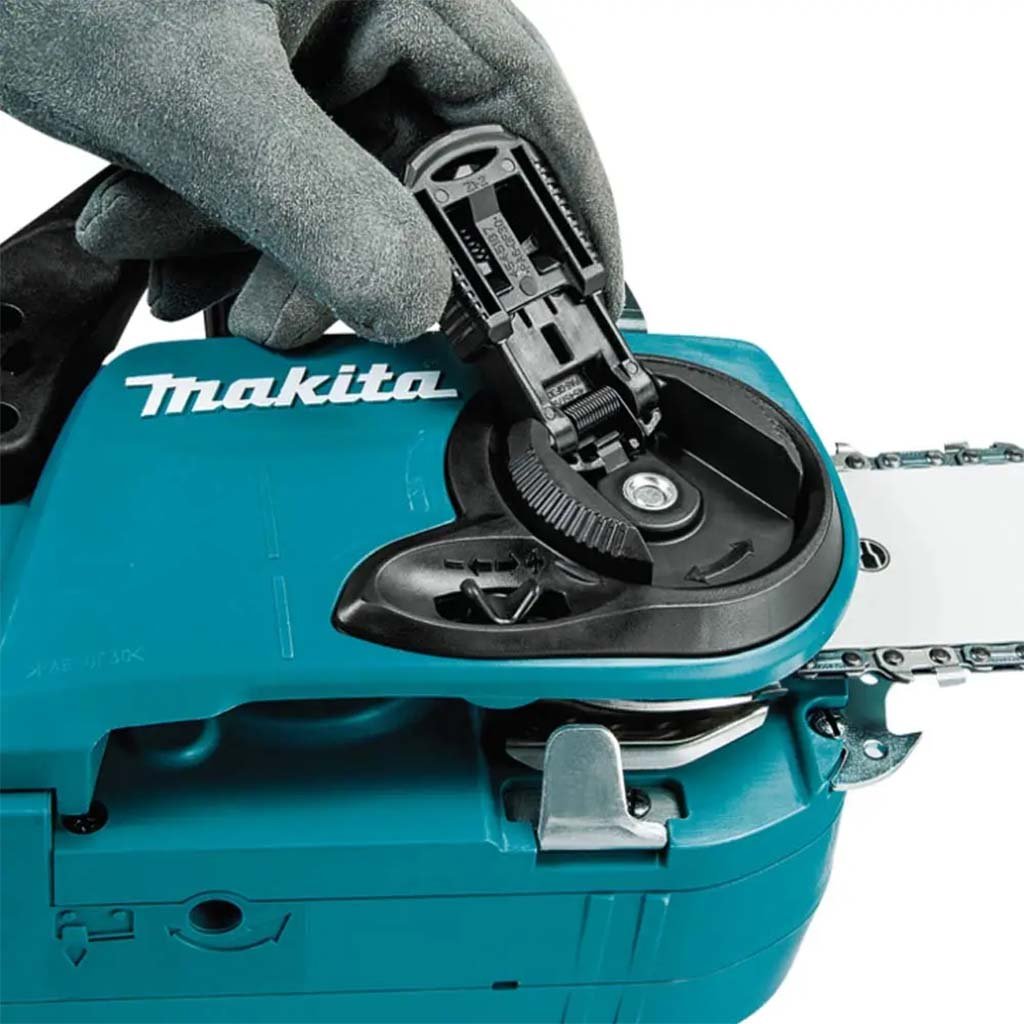 Makita 36V (18Vx2) Brushless Chainsaw 400mm Skin DUC400Z