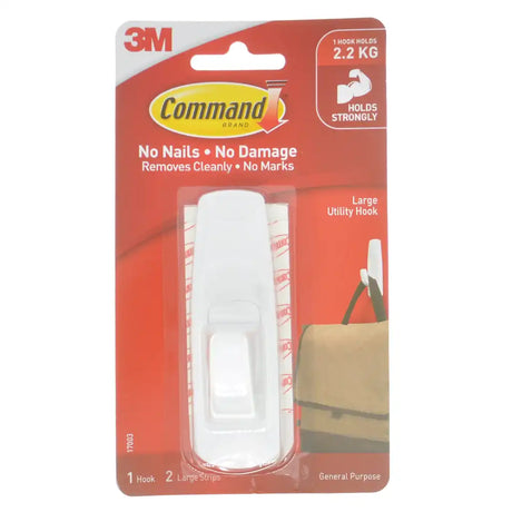 Command hook packaging with 3M logo on a white background