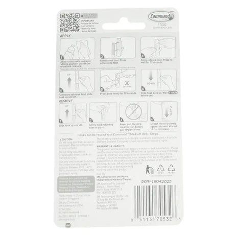 Back of a Command picture hanging strip packaging with instructions and branding.