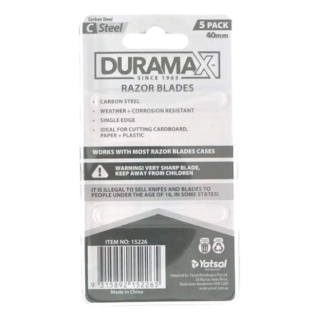 Pack of Duramax razor blades with branding and product details on a white background