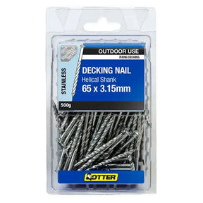 Pack of decking nails with packaging labeled 'Outdoor Use' and 'Lotter'.