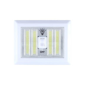 illuminex Battery Operated Portable LED Flip Switch 300lm 6500K 122x95mm